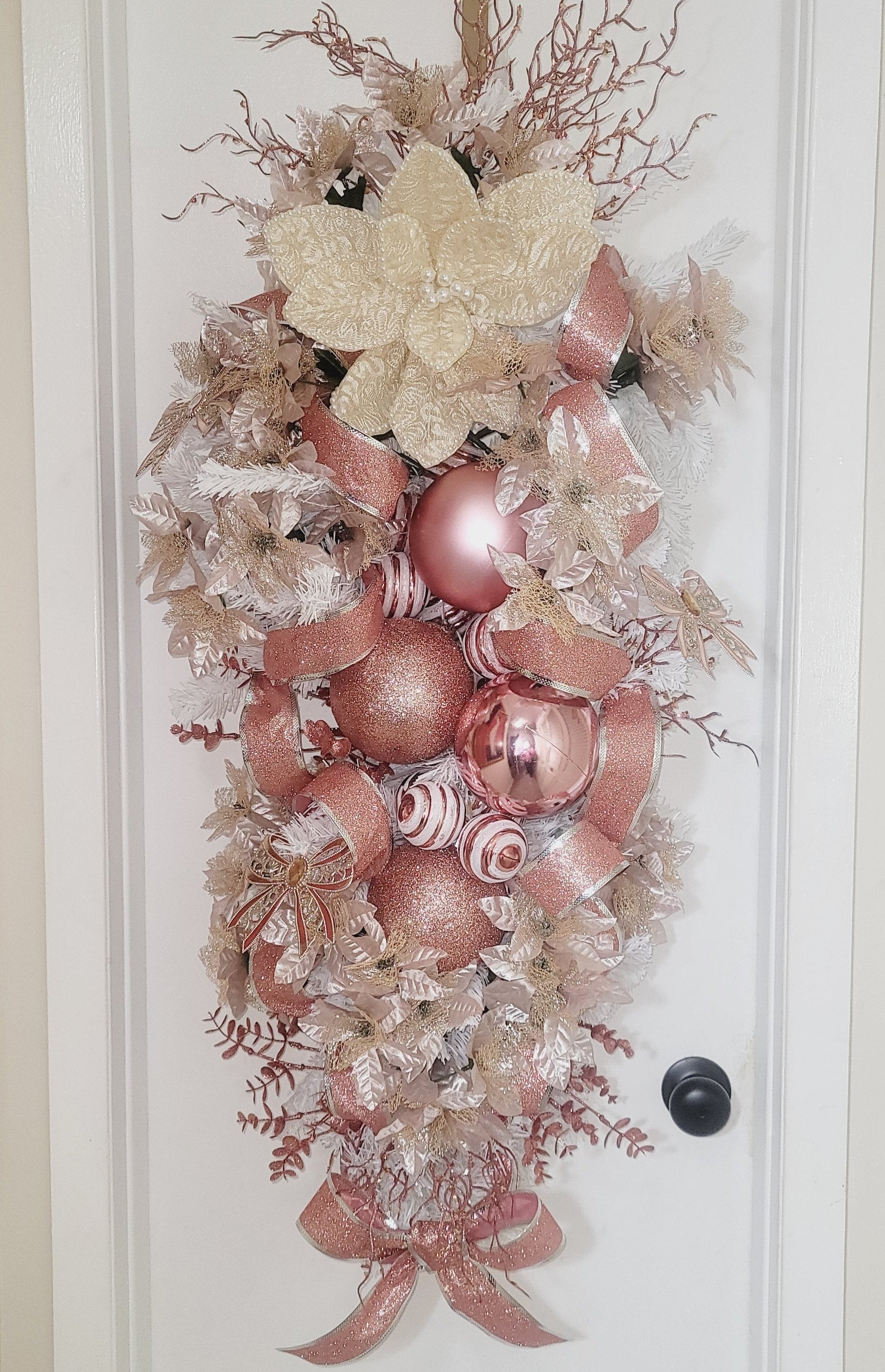 Goldie Rose Swag Wreath